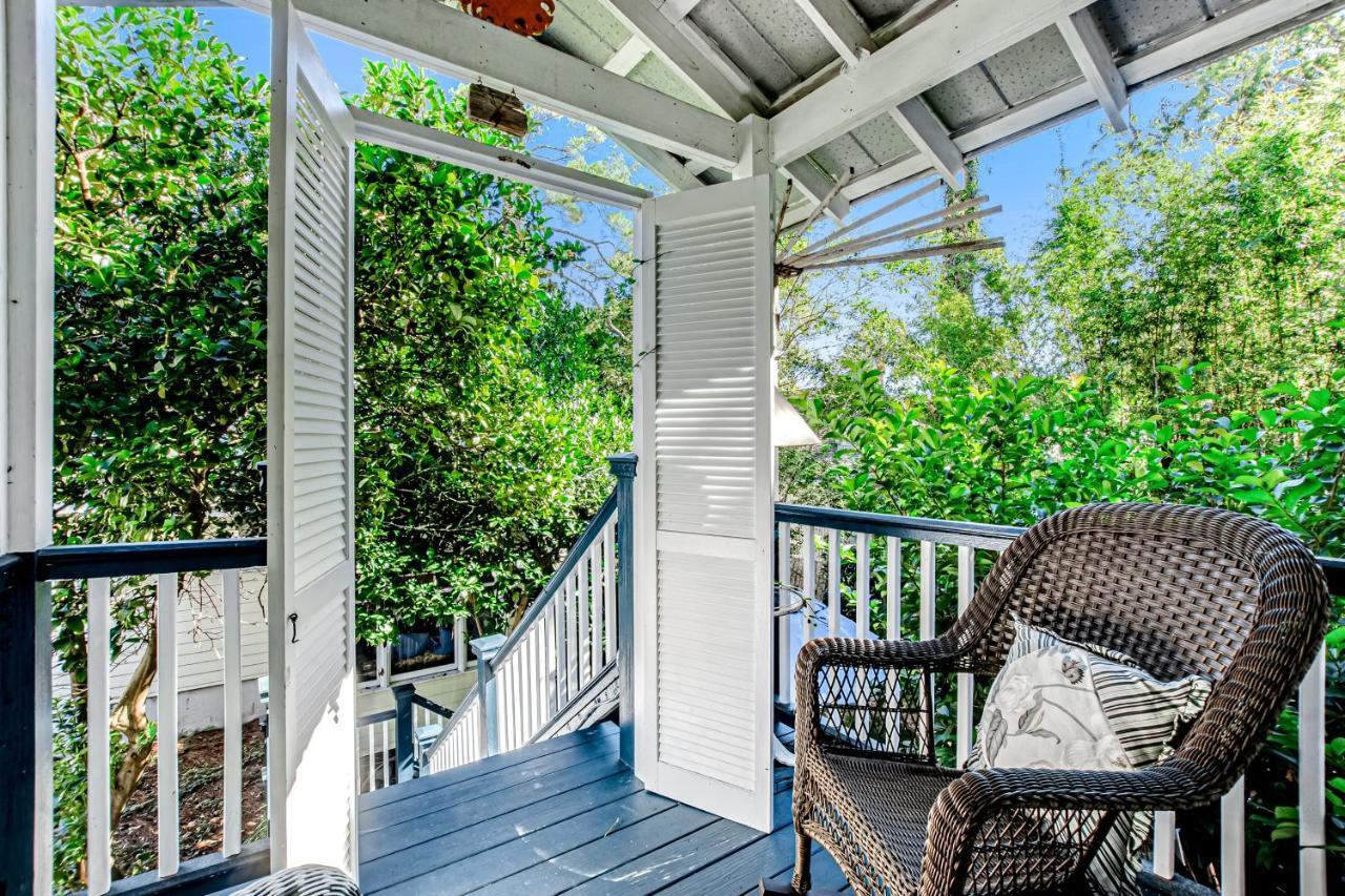 Baby Breezy Tree House Hotel Demere Park ภายนอก รูปภาพ