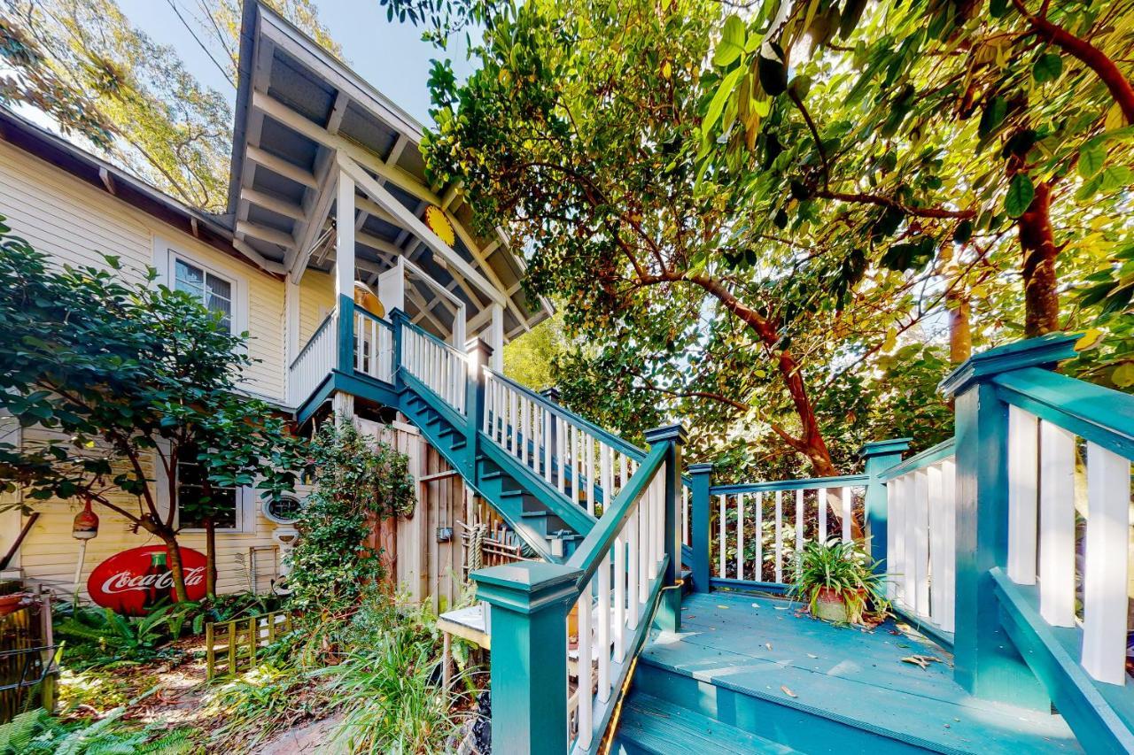 Baby Breezy Tree House Hotel Demere Park ภายนอก รูปภาพ