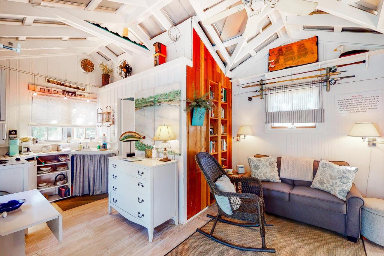 Baby Breezy Tree House Hotel Demere Park ภายนอก รูปภาพ
